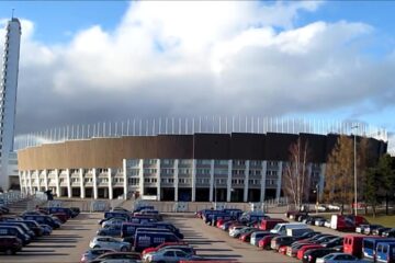 Het Olympisch Stadion van Helsinki met zijn witte toren