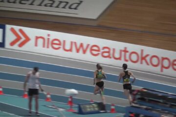 800 meter indoor bij het NK in Apeldoorn in 2014, de race waarin Yvonne Hak won